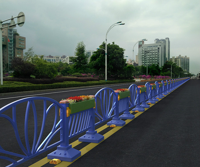 道路中心隔离栏