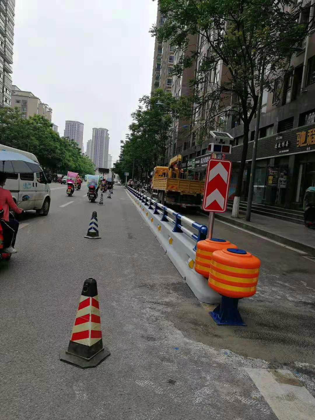 人行护栏